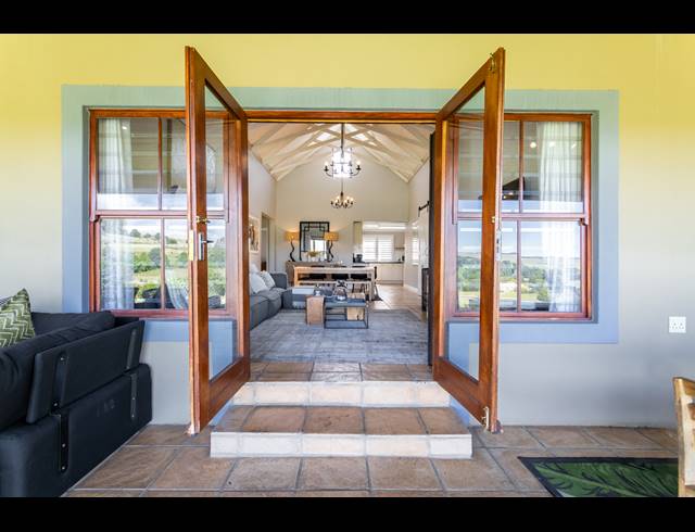 4 BEDROOM HOUSE SOLD IN UNDERBERG